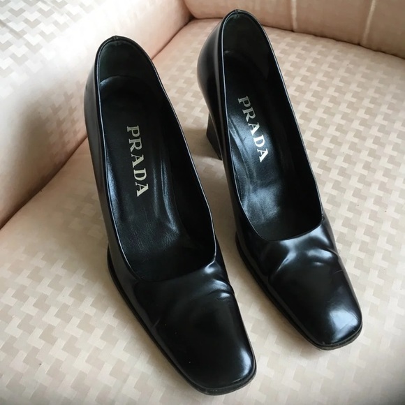 VINTAGE Prada Square Toe Heels - Picture 2 of 5